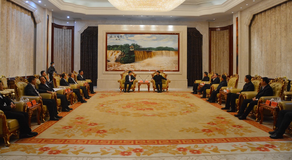 宋权礼拜访牡丹江市委书记杨廷双并出席集团公司与牡丹江合作洽谈会